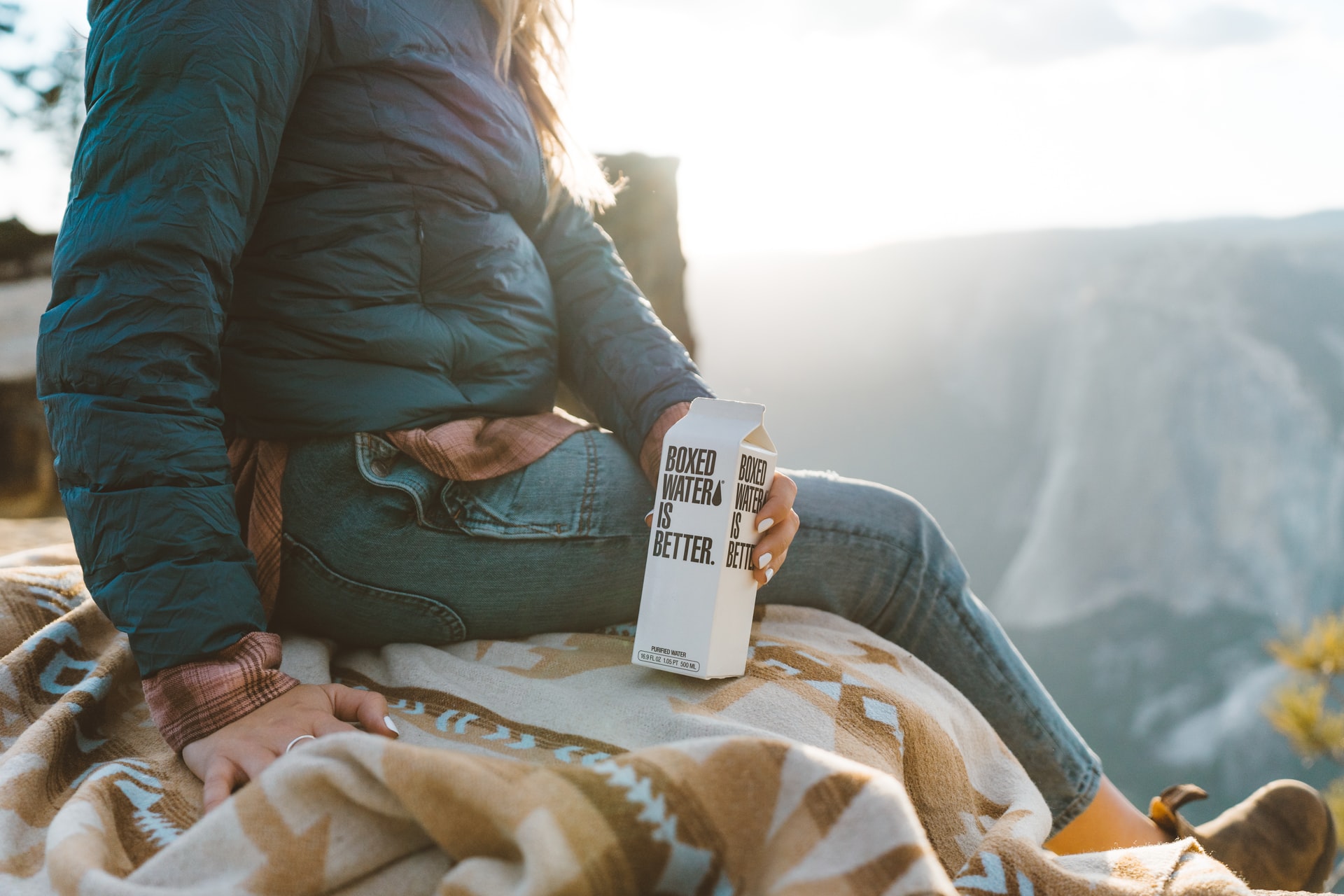 boxed-water-is-better-unsplash (1)